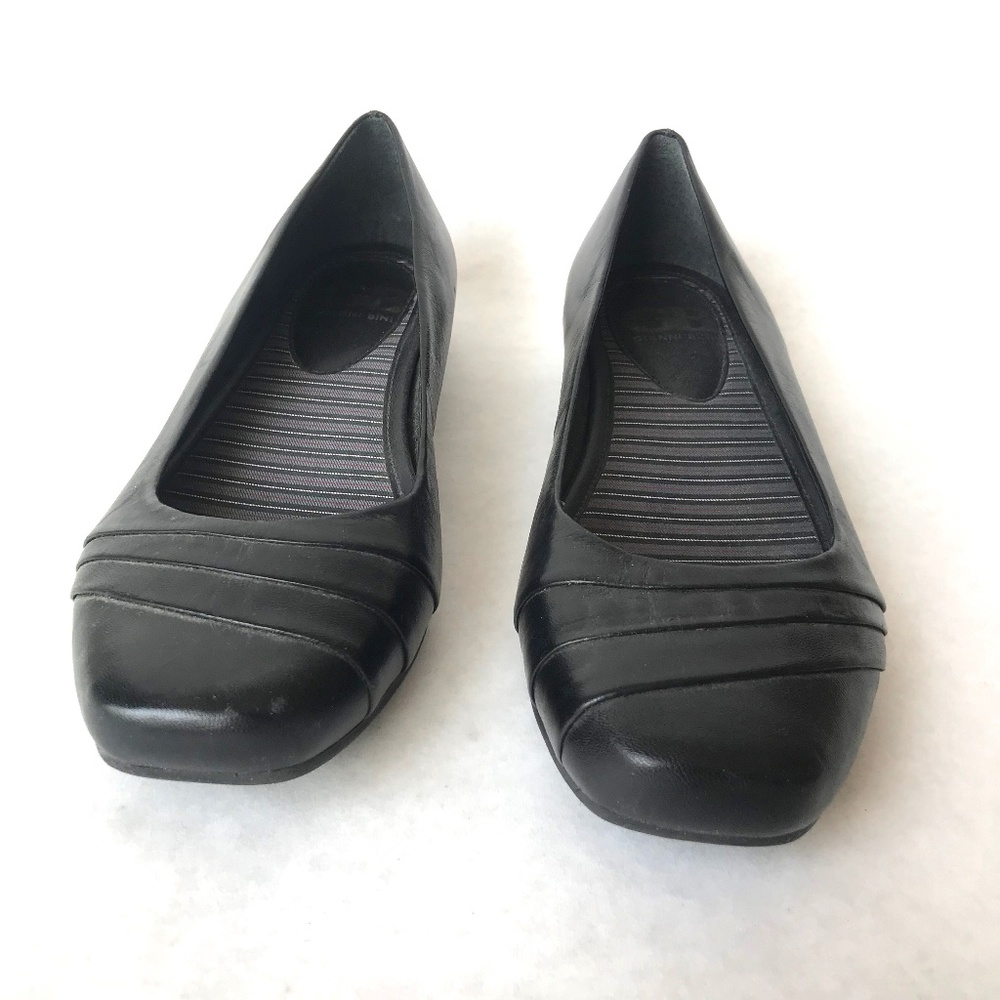 Gianni Bini Black Leather Square Toe Flat